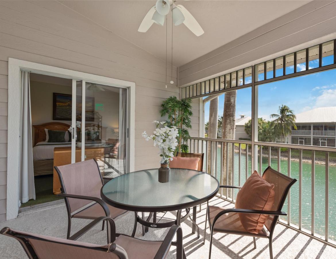 Lely Greenlinks Top Floor - On Golf Course, Minutes From Beaches, Downtown! North North Naples 외부 사진