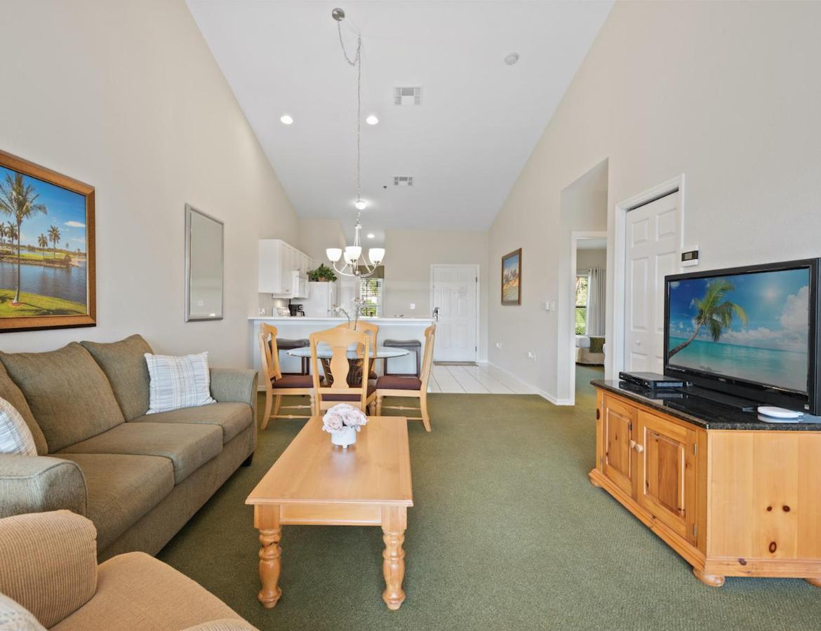 Lely Greenlinks Top Floor - On Golf Course, Minutes From Beaches, Downtown! North North Naples 외부 사진