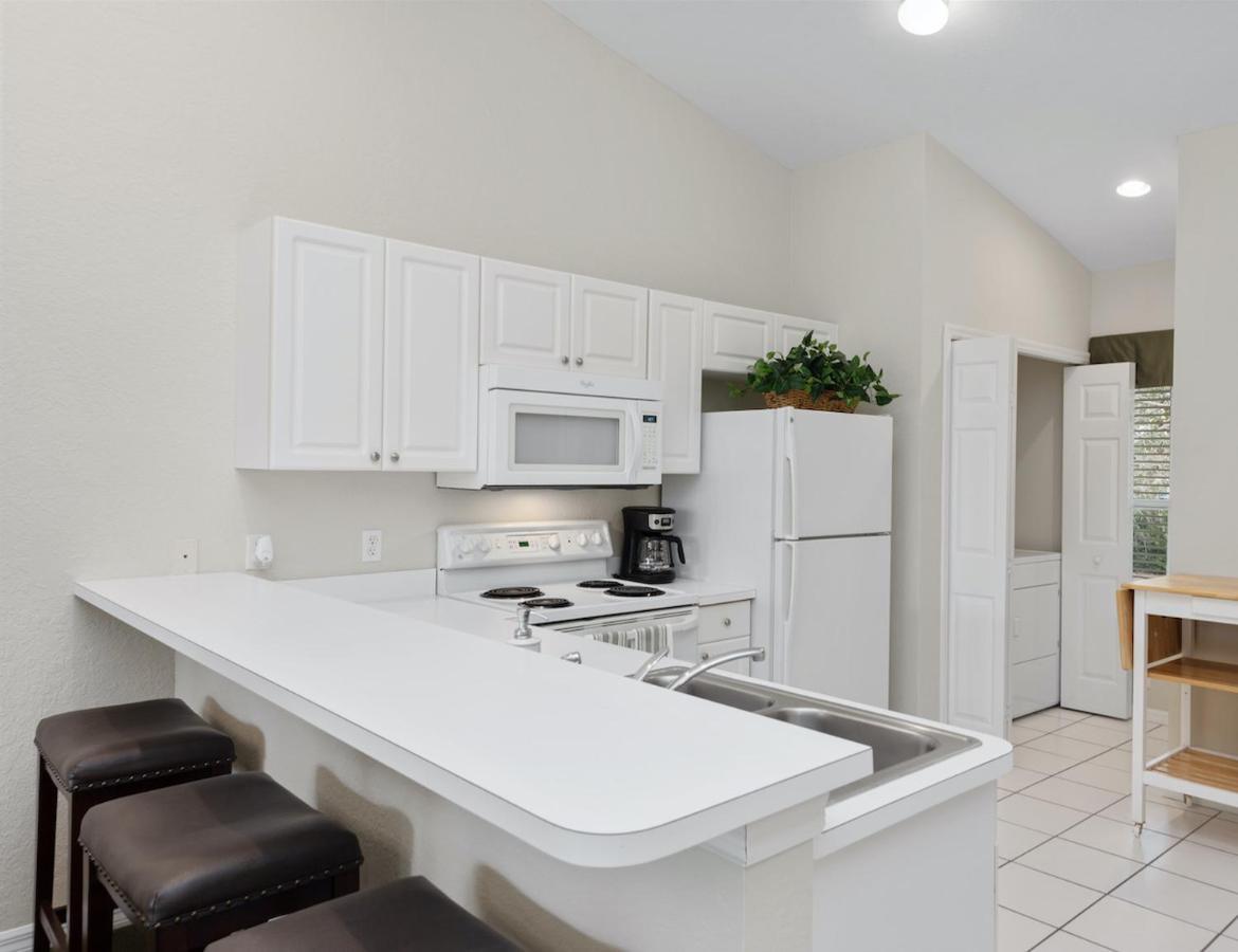 Lely Greenlinks Top Floor - On Golf Course, Minutes From Beaches, Downtown! North North Naples 외부 사진